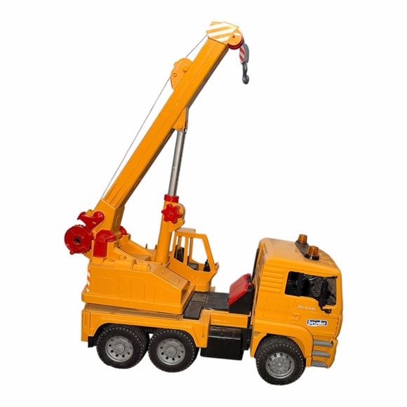 Bruder Tele-Crane TC 4500 Crane Truck Construction Vehicle Yellow Germany - Picture 2 of 7